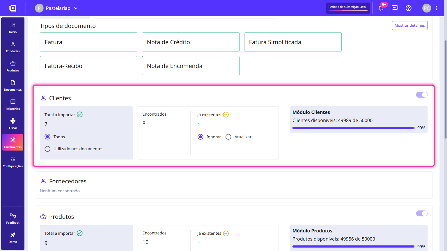 Secção Clientes da listagem de dados a importar, com as opções Ignorar e Atualizar para os clientes já existentes